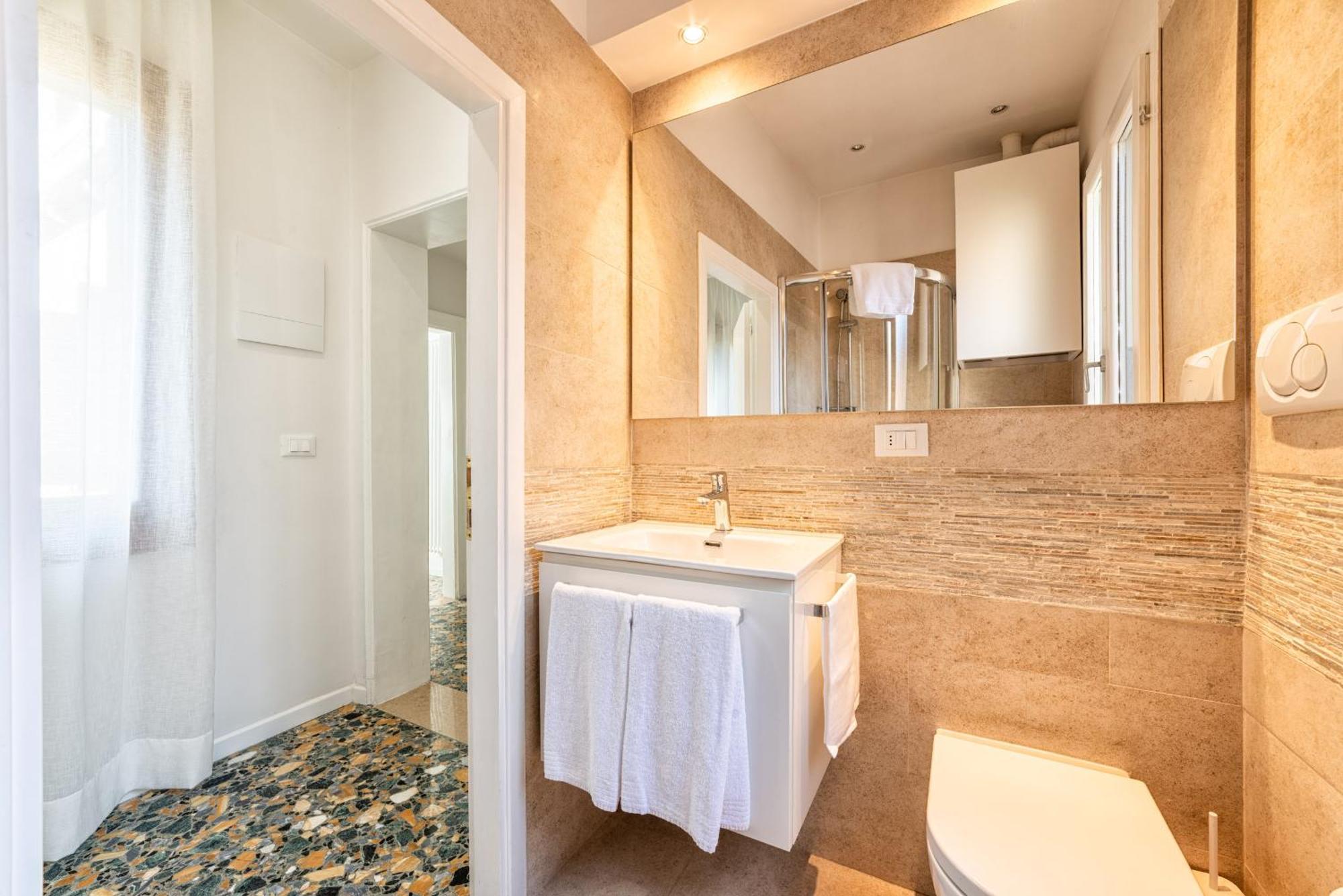 Casanova Fenice - Canal View Venetië Kamer foto
